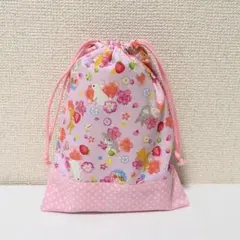 巾着袋　給食袋　うさぎ いちご ピンク