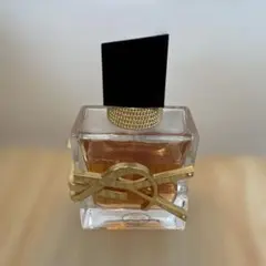 YSL LIBRE オーデパルファム 香水　フローラルのサムネイル