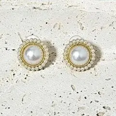 ピアス ゴールド アクセサリー 上品 フォーマルパールホワイトピアス 丸型