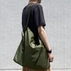 LOCALINA ショルダーバッグ
