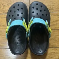 crocs クロックス サンダル ブラック ライトブルーのサムネイル