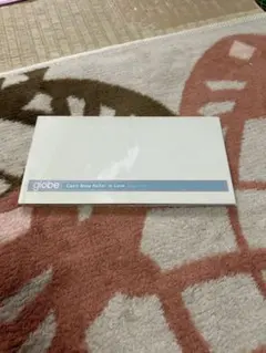 globe Can't Stop Fallin' in Love