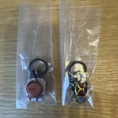 ク*マ様 仮面ライダー めじるしアクセサリーBEST 2種セット