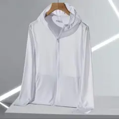 美品　shein ホワイトフード付きラッシュガード　レディース　L 白