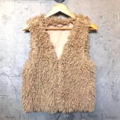 GU ジーユー プードルファー ベスト ふわふわベスト フェイクファー M