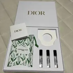 DIORノベルティー