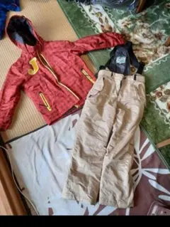 スキーウェア　セット　スボン　上着　キッズ