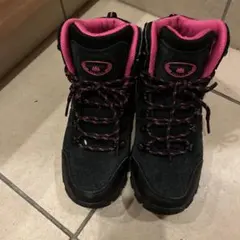 Item thumbnail for item 3240610f-dc16-45c3-b58e-78c5742a1587