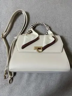 Honeys 2way ハンドバッグ ショルダーバッグ スカーフ付きのサムネイル