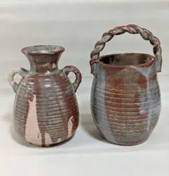 ♥小さな　美濃焼　志野　花器　花瓶　一輪挿し　茶入れ　骨董品 白い花器 ミニ花入 ミニ花瓶 ミニ花器 花器 フラワーベース 一輪挿し