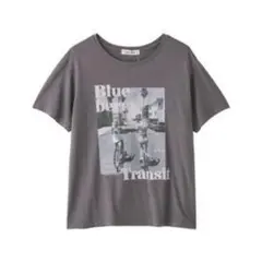 COCODEALフライヤーグラフィックTシャツのサムネイル