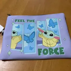 スターウォーズ グローグー フラットポーチ　マンダロリアン