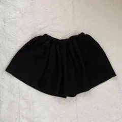 ブラックキュロットパンツ