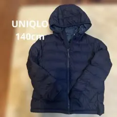 ユニクロ ネイビー フード付き 中綿ジャケット 140