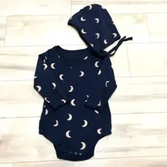 【値下げ　韓国子供服】三日月柄ベビーロンパース・ボンネット　ネイビー　80㎝