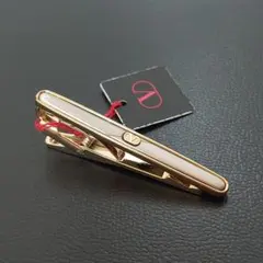 ヴァレンティノ　ガラヴァーニ　ネクタイピン　シルバー×ゴールド色のサムネイル