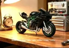 1/18 ブラック ダイキャストバイク ミニカー 模型 オートバイ 新品のサムネイル