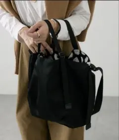 ear PAPILLONNER A4サイズアジャスタートートバッグ ブラック