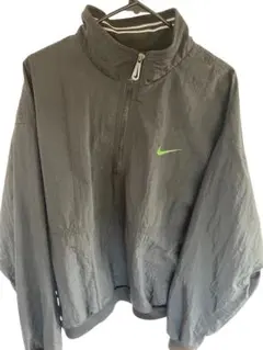 NIKE ハーフジップ ナイロンジャケット マウンテンパーカー グリーン L NIKE ハーフジップ ナイロンジャケット マウンテンパーカー