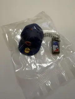 MLB neweraシカゴキャップ　キーホルダーガチャ