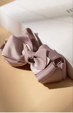 【美品】バイカラーバナナクリップ　ピンクベージュ