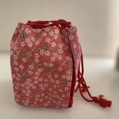 赤色花柄和装用バッグ