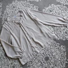 【GLACIER】ピンクベージュ リボン付き 長袖ブラウスMサイズ