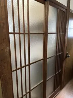 昭和レトロ ヴィンテージ　ガラス入り建具（木製引き戸）ガラス戸　和風