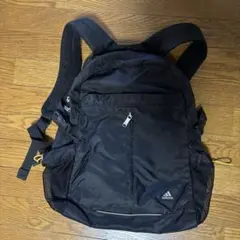 adidas ブラック 珍バックパック