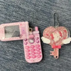 ハローキティ アクリルキーホルダー 2点セットのサムネイル