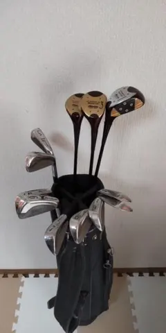 ミズノメンズゴルフクラブ入門セット 11本 黒キャディバッグ、パター1本付