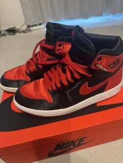 Air Jordan 1 Retro High OG Satin Bred 28