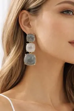 グレークリアホワイト 3段ピアス ちゅるん