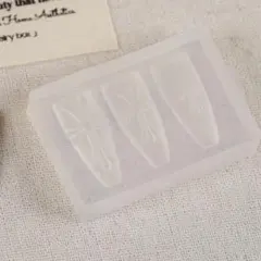 正規品 D.nail モールド クロス 十字架　シリコンモールド　クロムハーツ