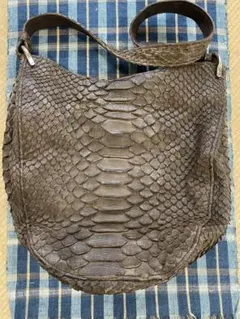 パイソン本蛇革バッグ