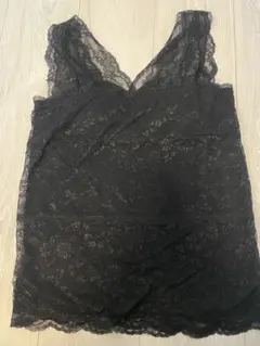 ★美品★ブラックレース Vネック タンクトップ