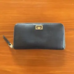 GIVENCHY ジバンシィ ヴィンテージ 4Gロゴ 長財布 ブラック レザー