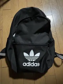 adidas 黒 バックパック