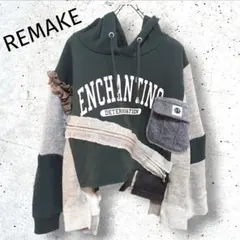 L〜XL　ロゴパーカードッキング　ランダムパッチ　ダメージ　ゆったり古着リメイク