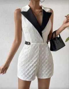 ホワイト・ブラック Vネックオールインワン