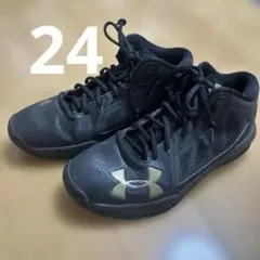 Under Armour バスケットボールシューズ 黒/黄緑 - メルカリ