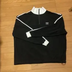 UMBRO ハーフジップ トレーナー