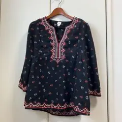 GAP 刺繍入り五分袖チュニック