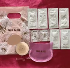 新品　PAUL&JOE　ポールアンドジョー　キャットポーチ　基礎化粧品セット