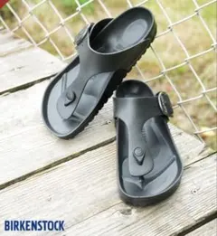美品‼︎BIRKENSTOCK ギゼGizeh EVA ブラック サンダル 41のサムネイル