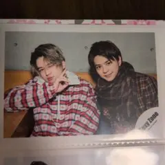 菊池風磨 & 佐藤勝利 ペア公式写真 2枚