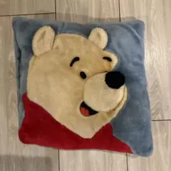 ディズニー　くまのプーさん　クッション