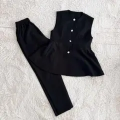 新品タグ付き✨ラナン　ペプラムベストセットアップ　ジレ　テーパードパンツ