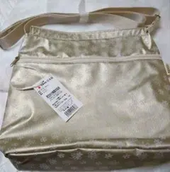 Item thumbnail for item aa65eda2-9d5d-4d33-b764-226fb466c68c