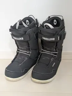 美品 《DEELUXE》スノーボードブーツ ブラック 27.5cm DEELUXE スノーボードブーツ 黒 27.5㌢ DEELUXE (ディーラックス